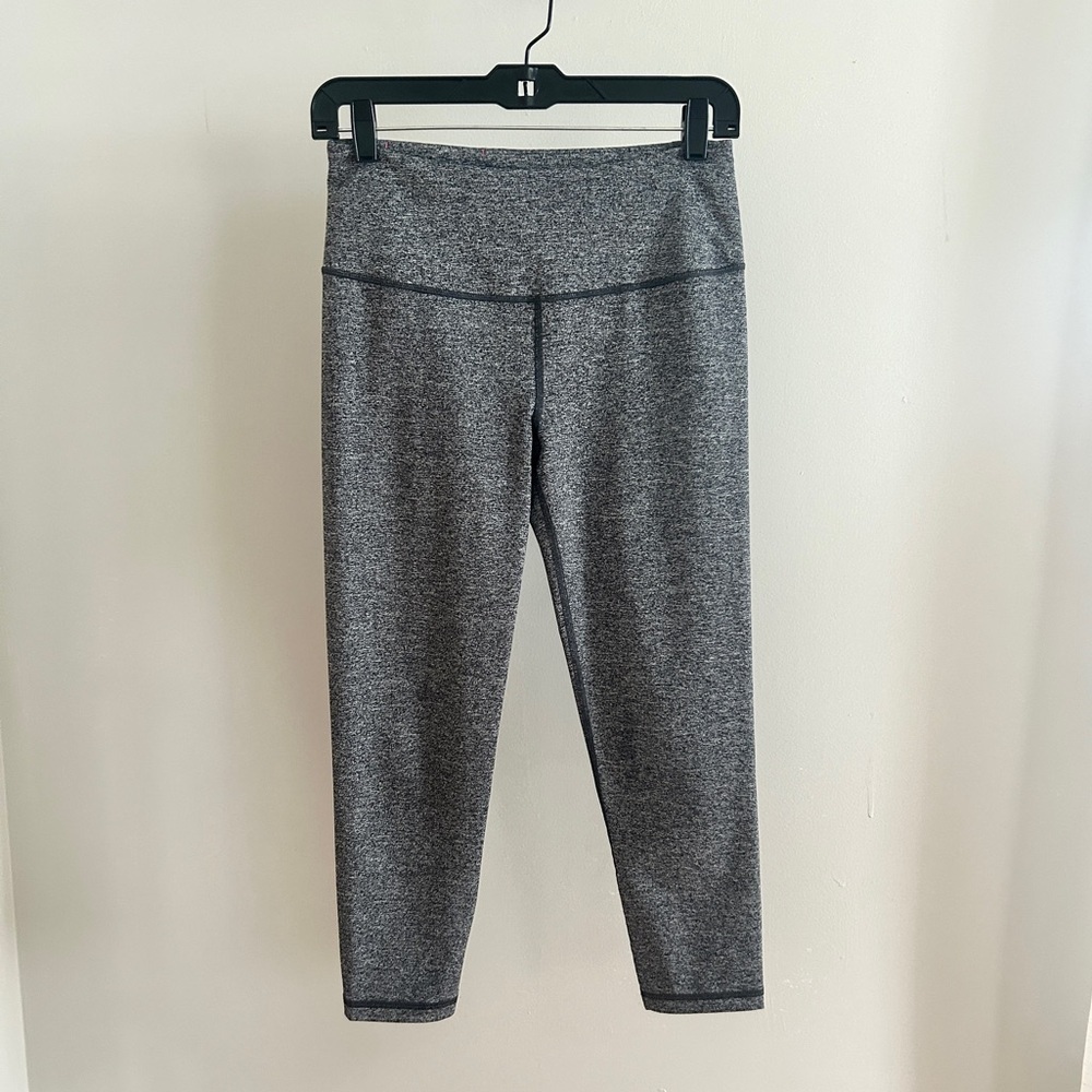• Victoria's Secret • VSX Sport Knockout Capri